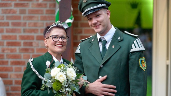 Schützenfest beim BSV Möllen: „Der kann jetzt mit jedem Schuss fallen“