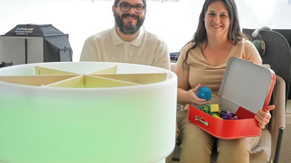 Sensory Bag: So will Hünxer Paar neurodivergenten Kindern in der Schule helfen