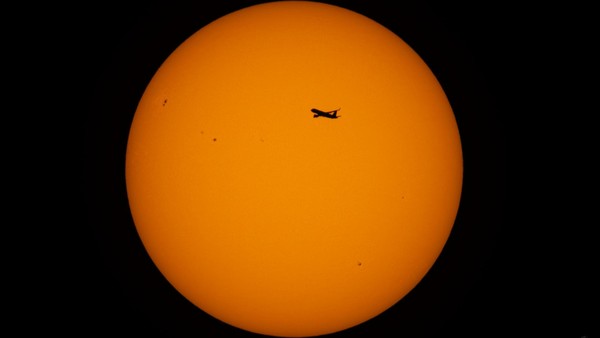 Sonnenfinsternis: Schöne Leserfotos aus Dinslaken, Voerde, Hünxe und Walsum