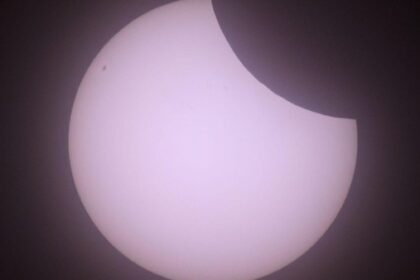 Sonnenfinsternis über Dinslaken: Astronomen bieten besondere Einblicke