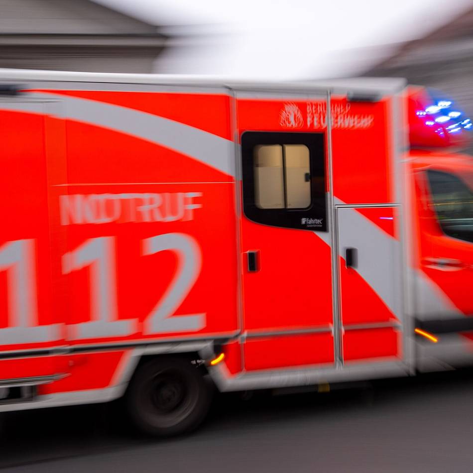 Verkehrsunfall in Voerde: 65-Jährige bei Frontalcrash leicht verletzt