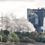 Vor und nach der Sprengung: Bild zeigt Kraftwerksgelände in Voerde im Vergleich